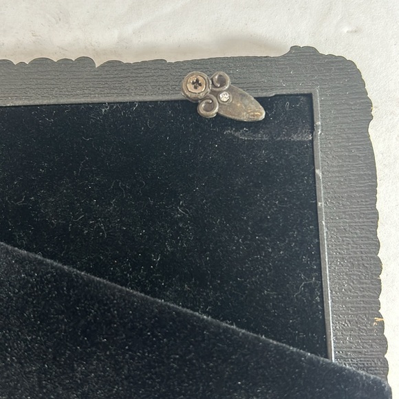 Sheffield Home The Vintage Collection Austrian Crystals 5”x 3.5” Photo Frame - Picture 10 of 12